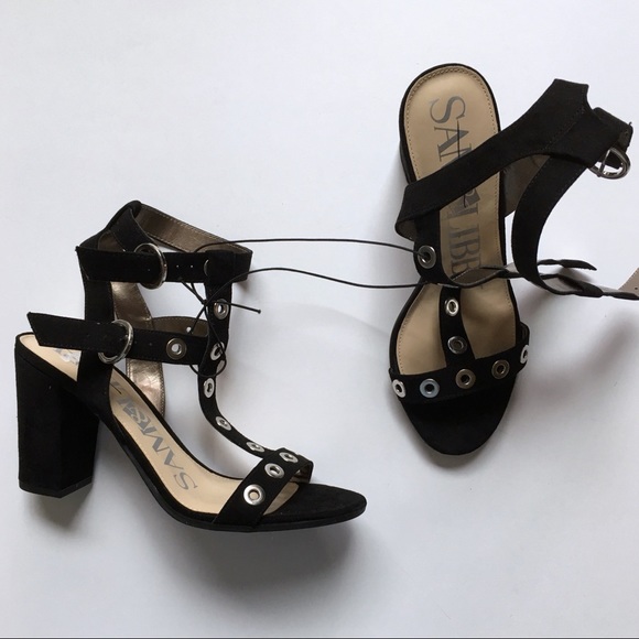 Sam & Libby Evita T-Strap Grommet Heels New - Picture 6 of 7